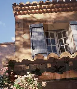 Logis Restaurant Des Pins *** Bedoin